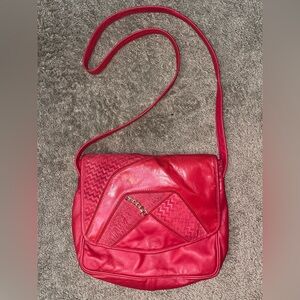 Vintage 80s L.J Simone New York Bold Red Patchwork Flap Leather Crossbody Bag